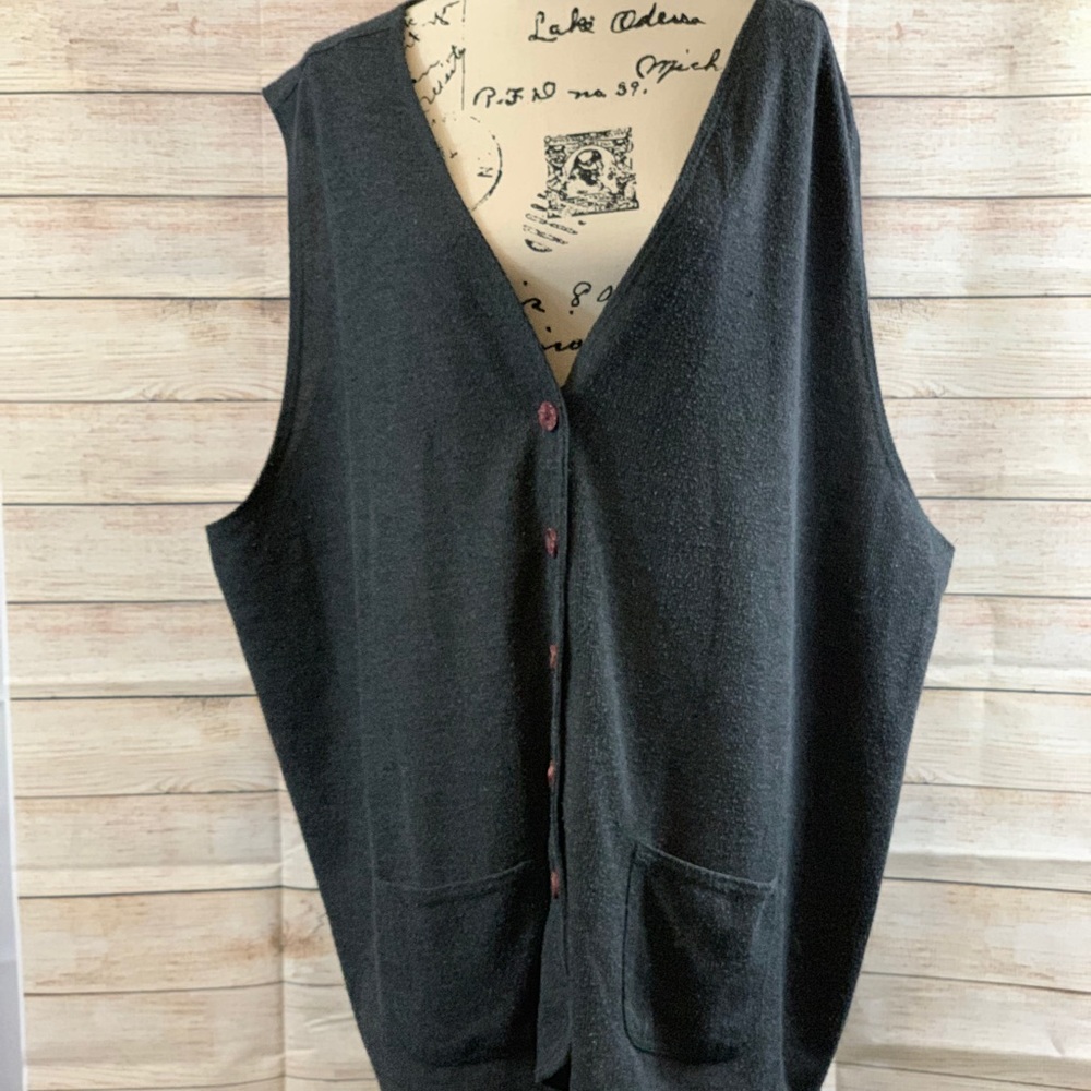 JK America Gray Sleeveless Cardigan 4 Button Front